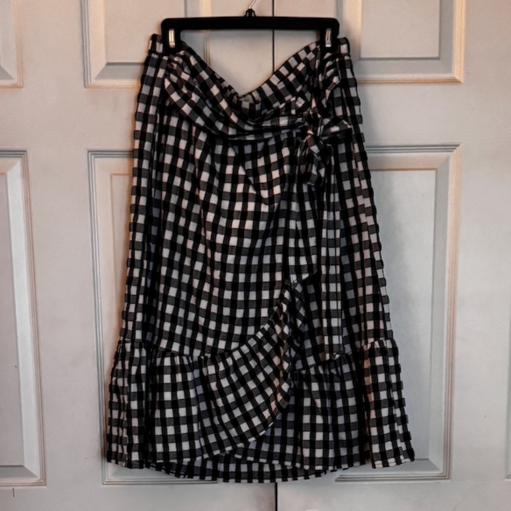 Black + White Checked Faux Wrap Midi Ruffled Skirt w/ Asymmetrical Bow in Front